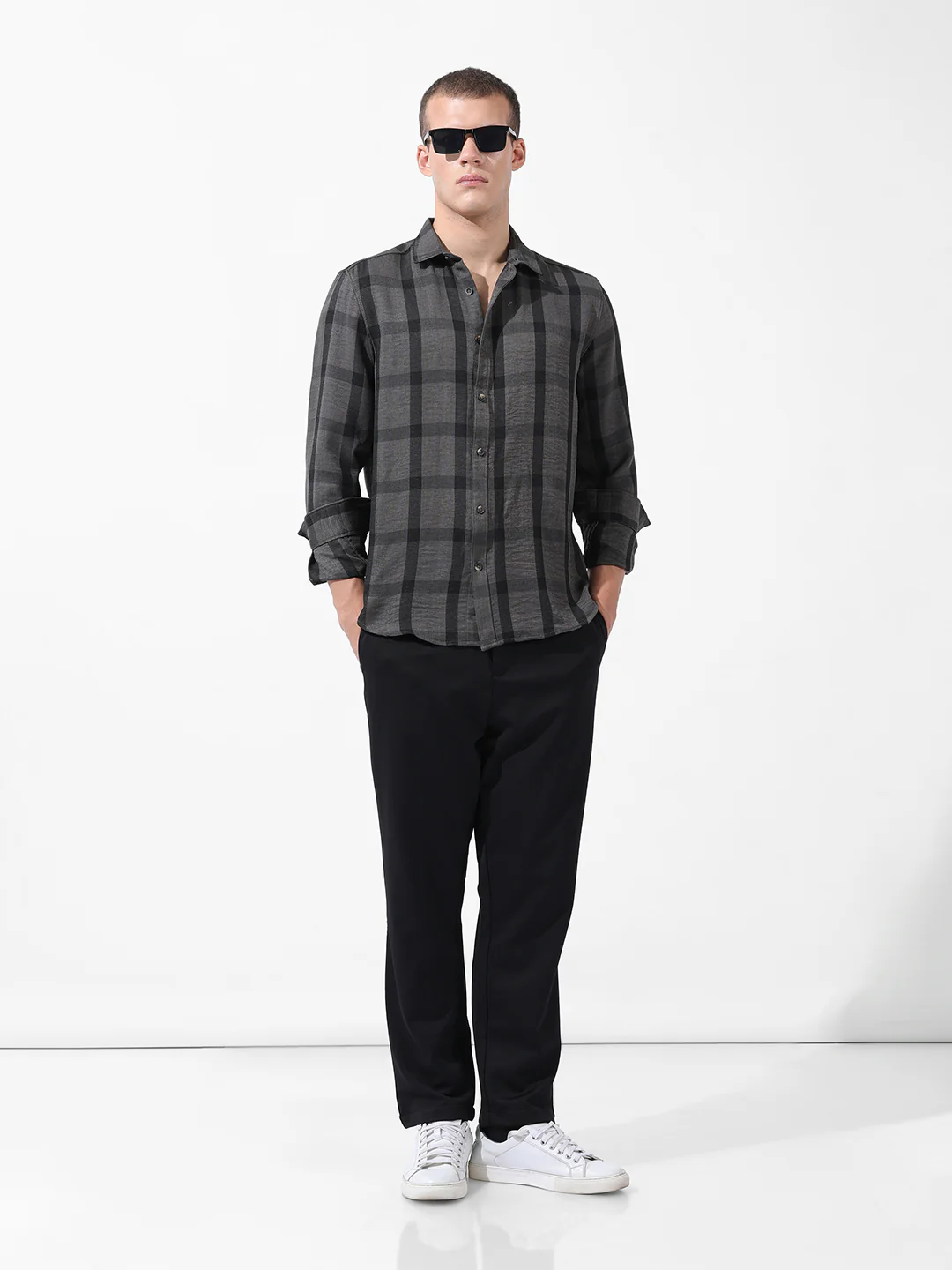 Men's Grey Regular Fit Checked Casual Shirt - Image 8