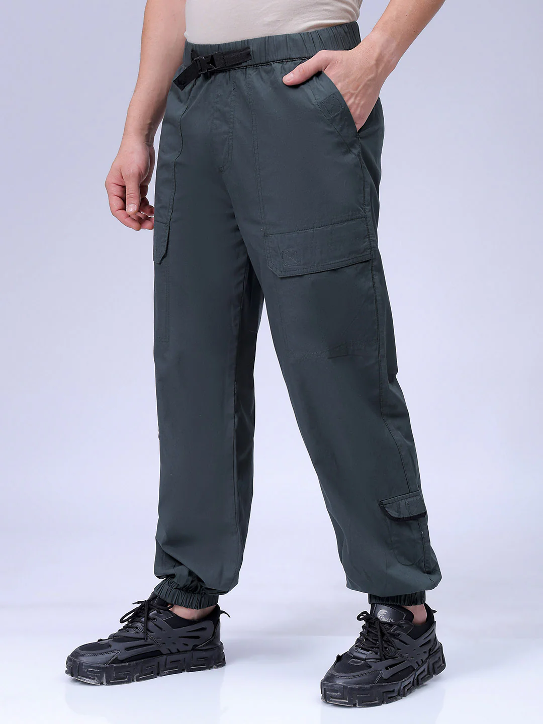 Men's Jungle Green Loose Fit Solid Casual Jogger - Image 2