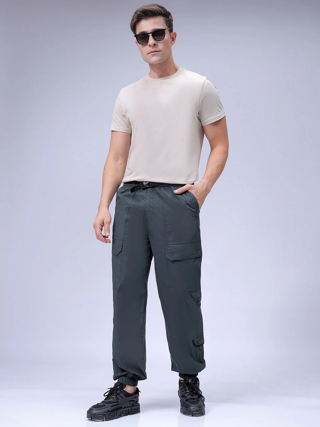 Men's Jungle Green Loose Fit Solid Casual Jogger - Image 4