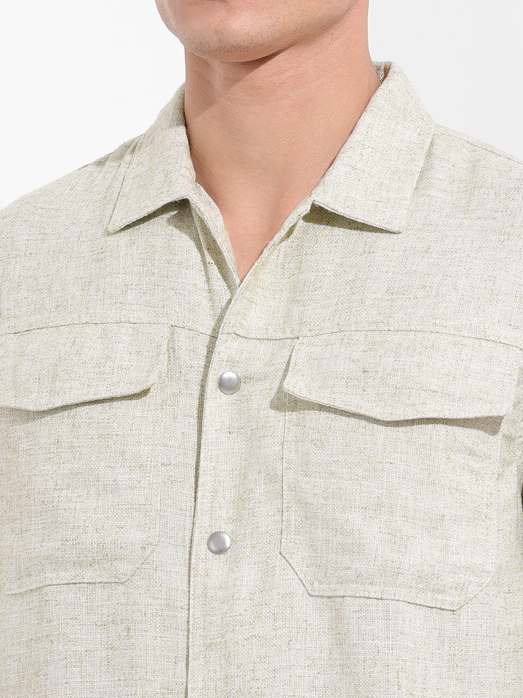 Men's Green Regular Fit Solid Casual Shirt - Image 3