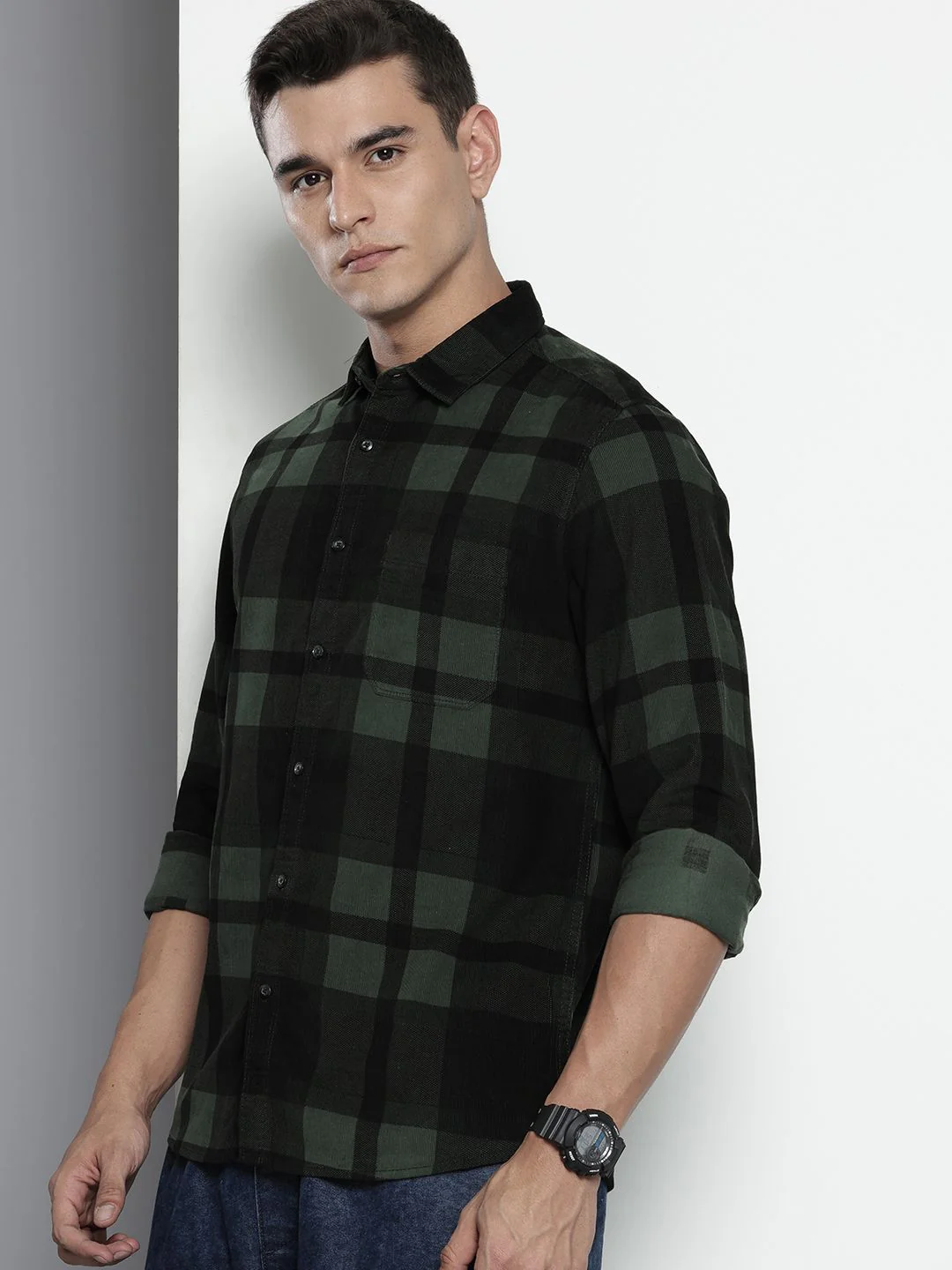 Men's Green Regular Fit Checkered Casual Shirt - Image 2