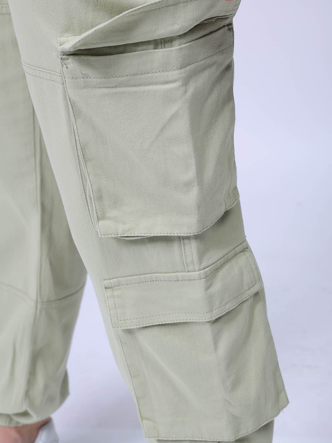 Men's Light Green Regular Fit Solid Casual Jogger - Image 8