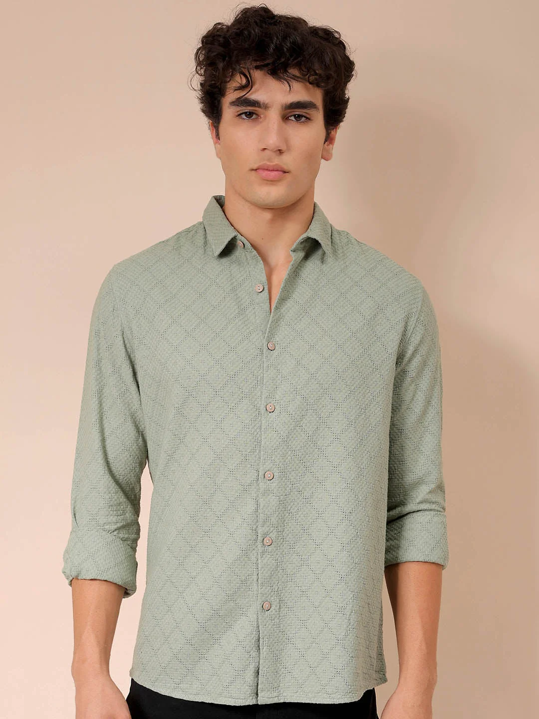 Men's Green Regular Fit Solid Casual Shirt - Image 4