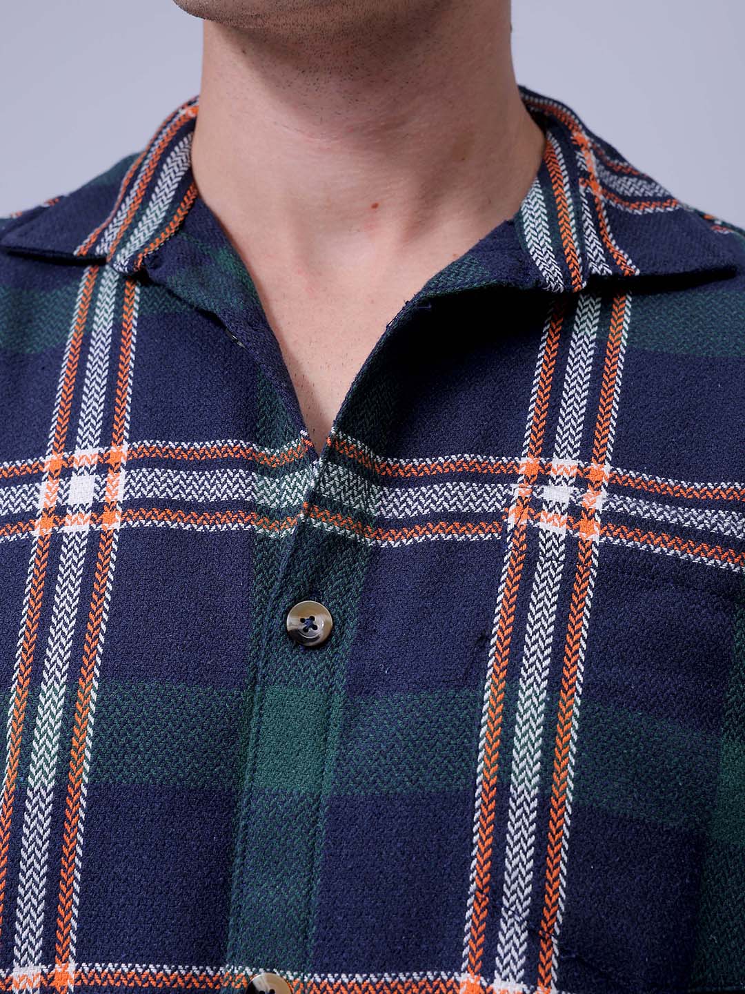 Men's Green Relaxed Fit Checkered Textured Shirt - Image 6