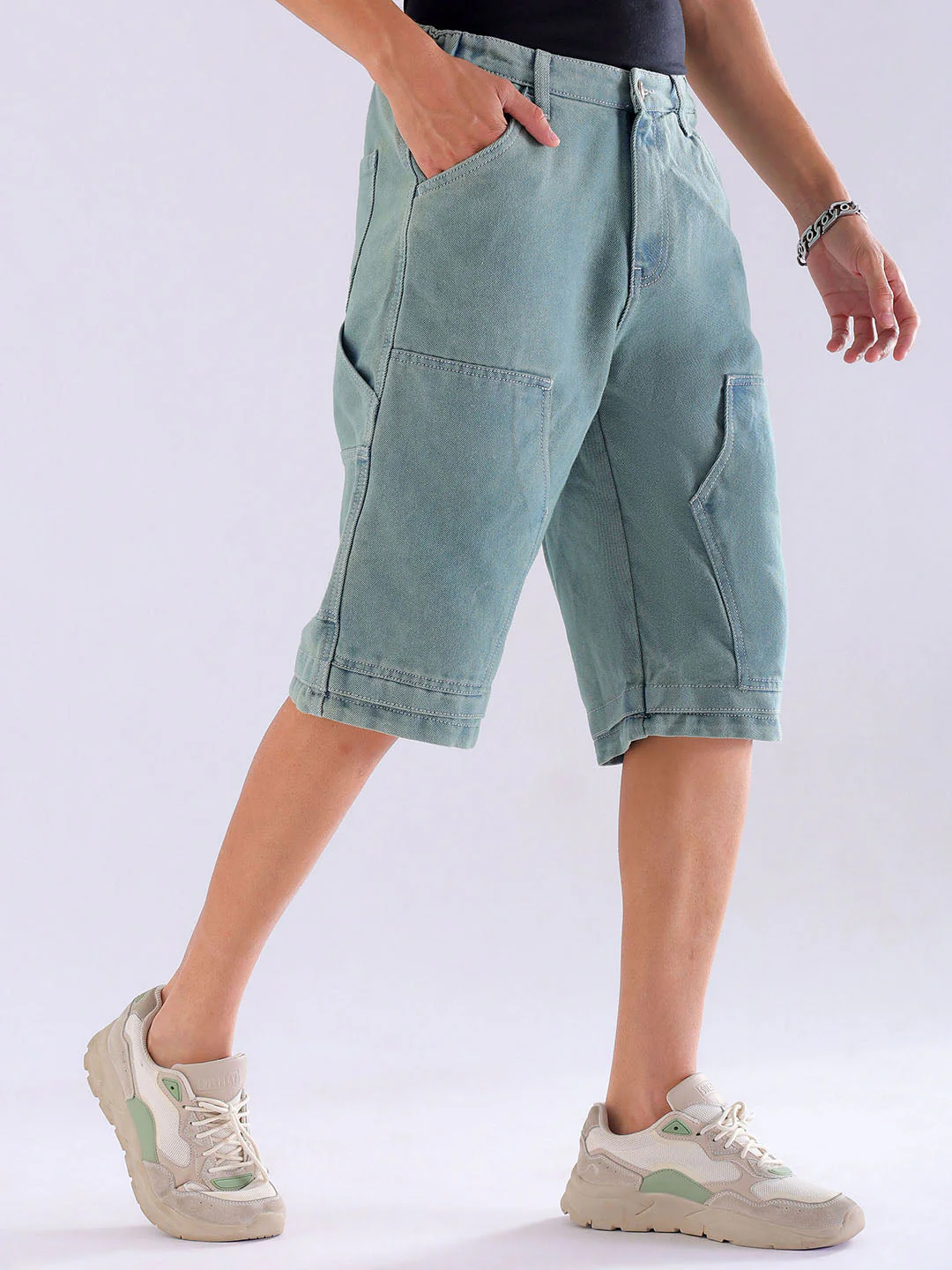 Men's Light Green Relaxed Fit Solid Utility Denim Shorts - Image 5