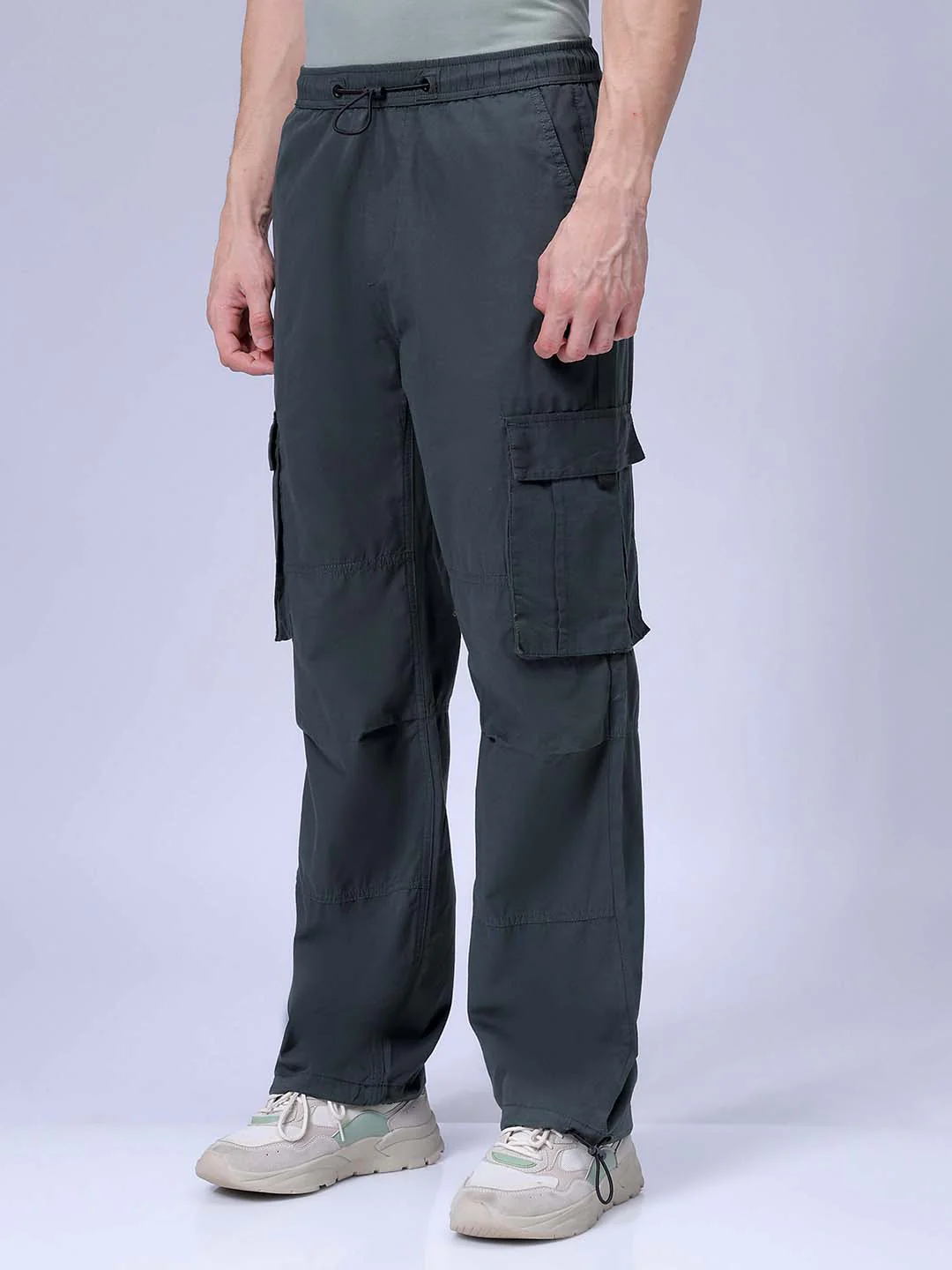Men's Jungle Green Relaxed Fit Solid Utility Cargo - Image 2