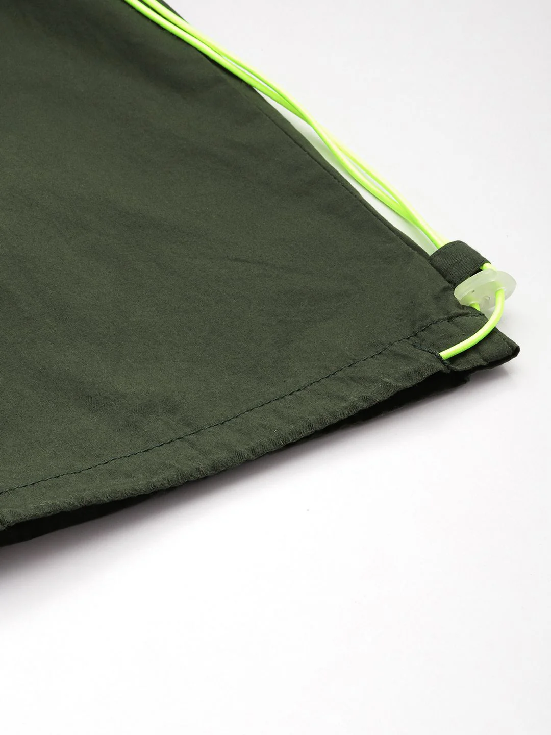 Men's Jungle Green Relaxed Fit Solid Utility Jogger - Image 6
