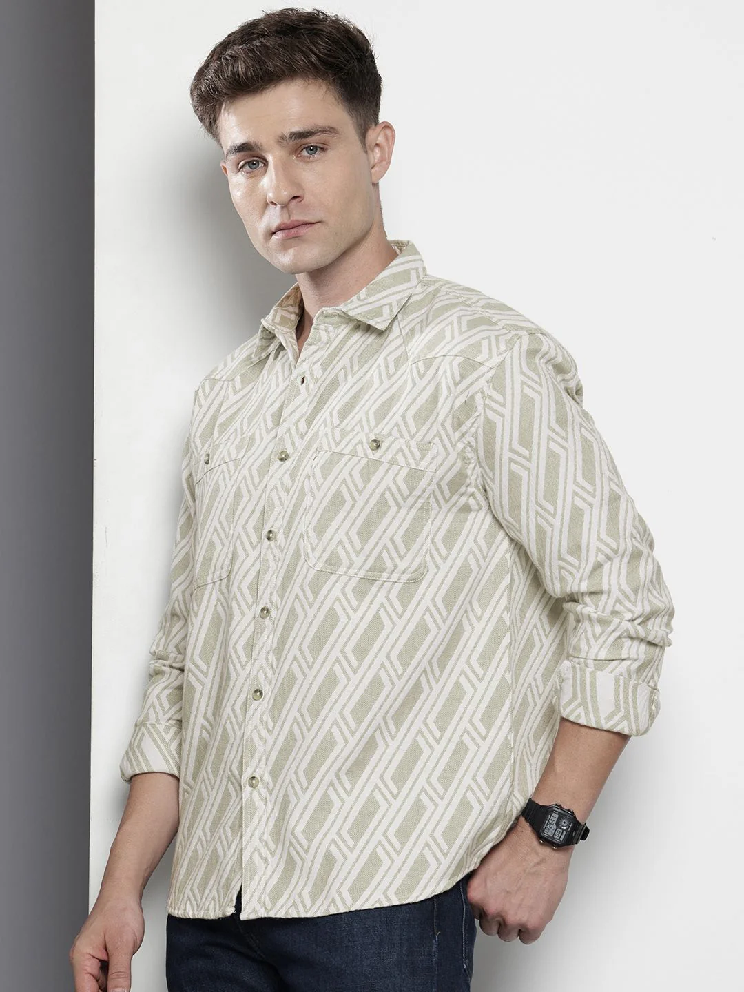 Men's Green Relaxed Fit Textured Casual Shirt - Image 2