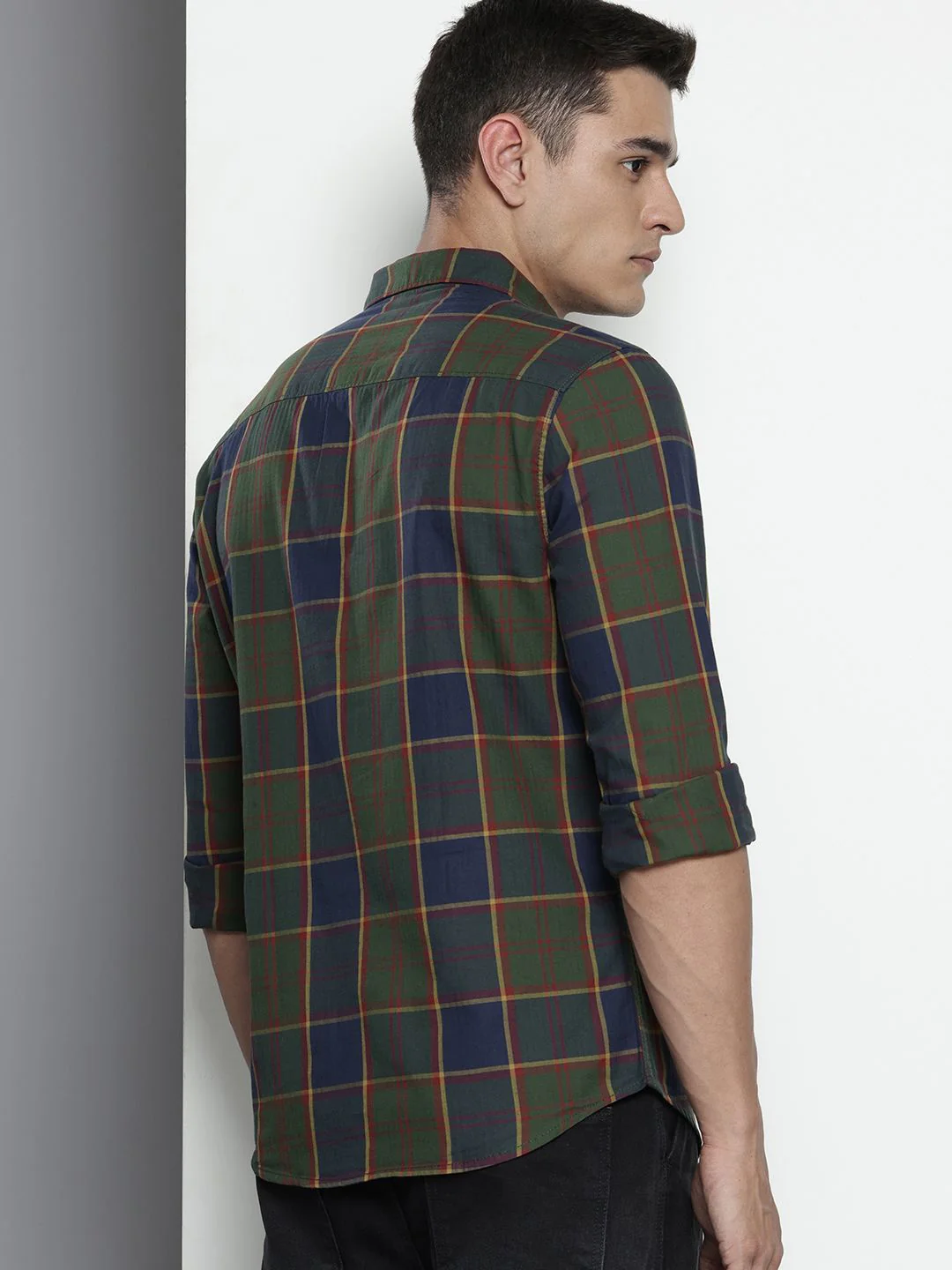Men's Green Slim Fit Checked Casual Shirt - Image 3
