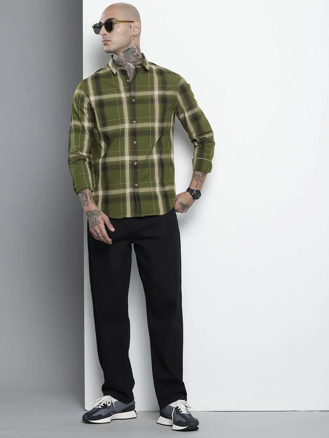 Men's Green Slim Fit Checked Casual Shirt - Image 4
