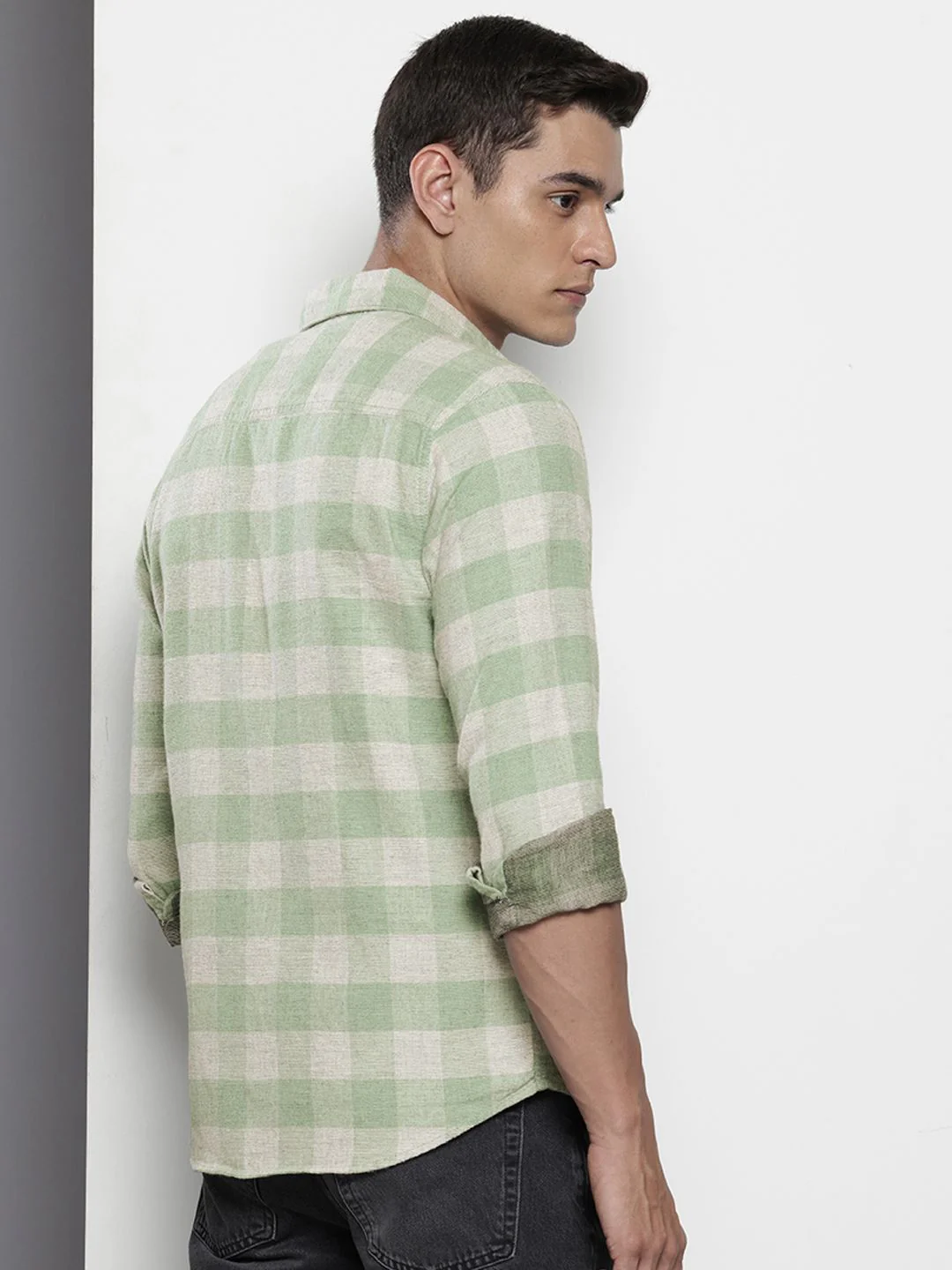 Men's Green Slim Fit Checkered Casual Shirt - Image 4