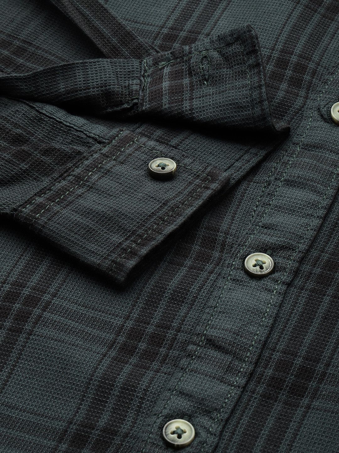Men's Green Slim Fit Checked Casual Shirt - Image 6