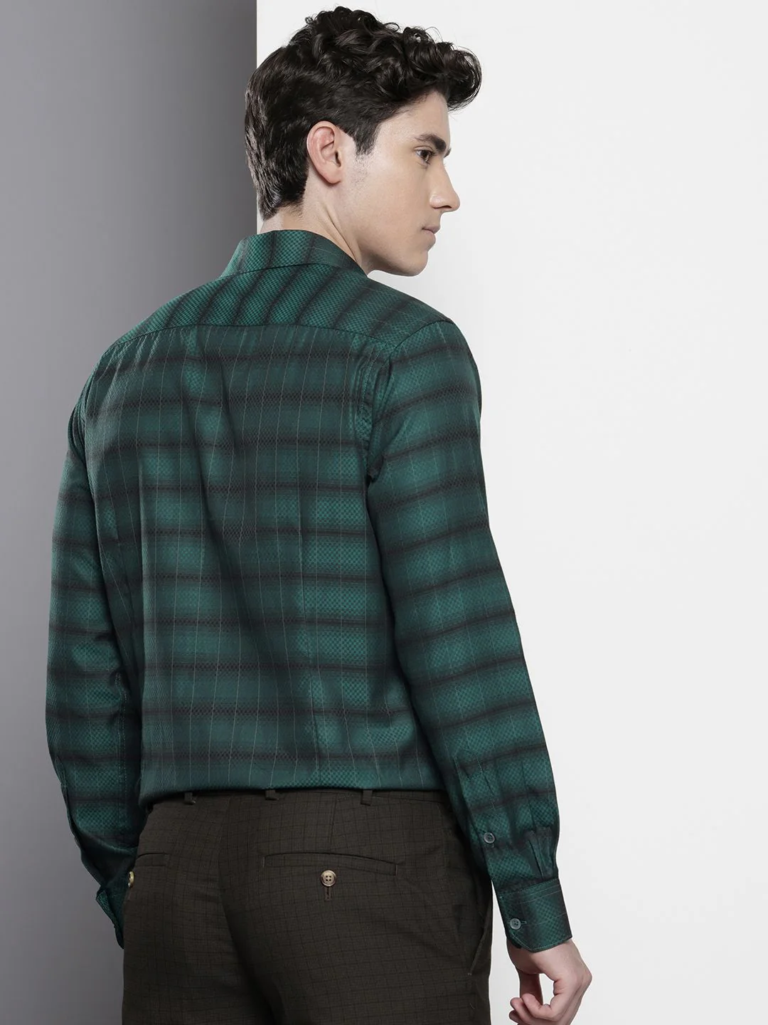 Men's Green Slim Fit Checked Formal Shirt - Image 4