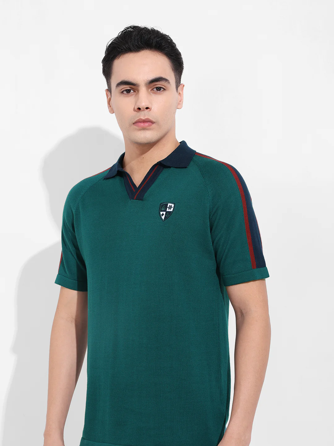 Men's Green Slim Fit Textured Flat Knit T-Shirt - Image 5