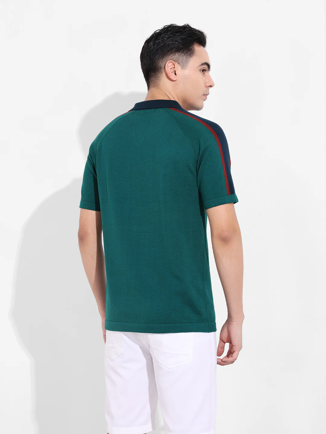 Men's Green Slim Fit Textured Flat Knit T-Shirt - Image 6