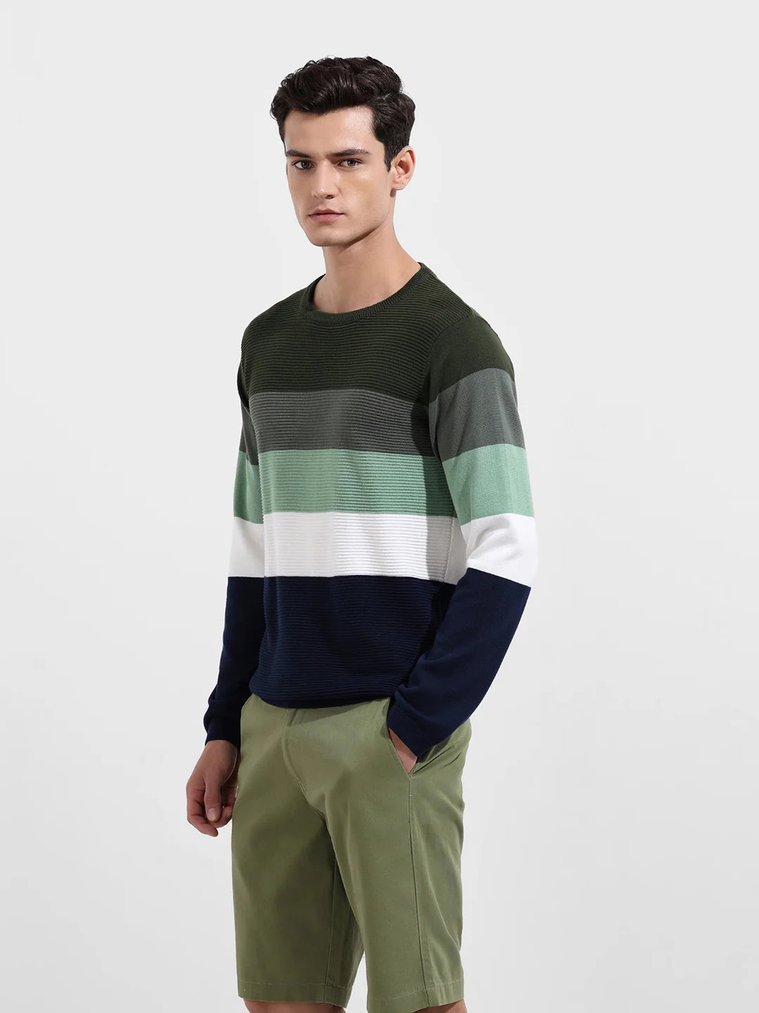 Men's Green Slim Fit Solid Flat Knit T-Shirt - Image 4