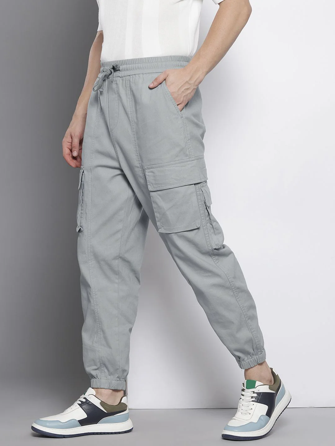 Men's Circular Grey Loose Fit Solid Casual Jogger - Image 2