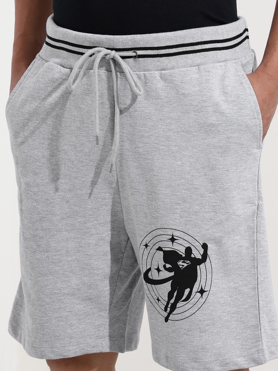 Men's Grey Relaxed Fit Character Superman Printed Shorts - Image 5