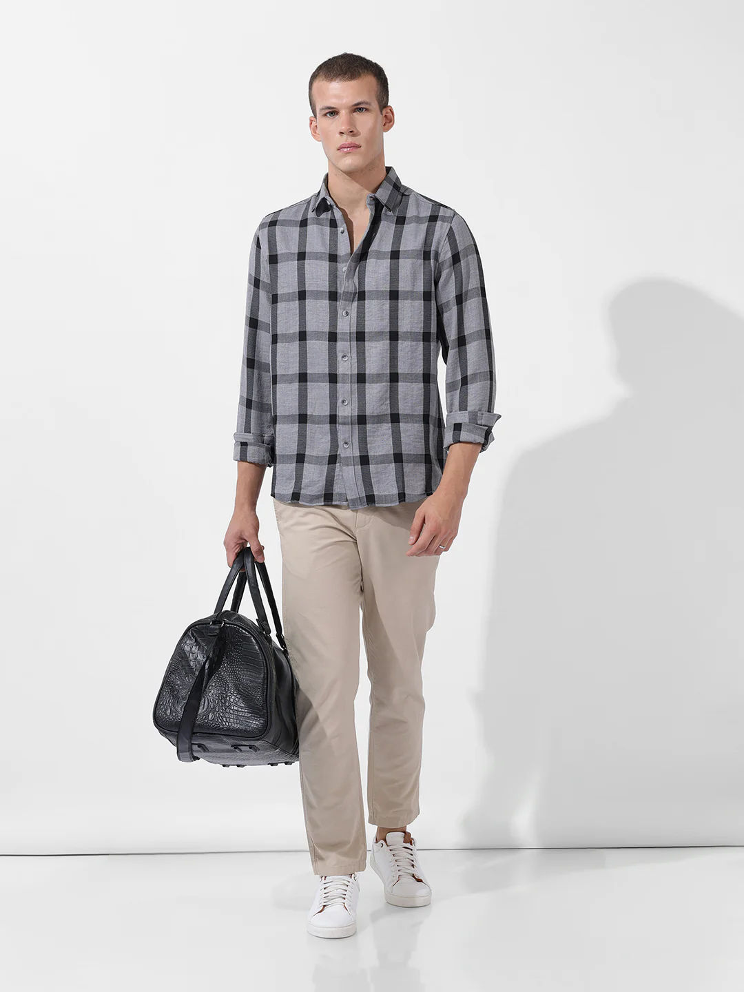 Men's Grey Regular Fit Checked Casual Shirt - Image 8