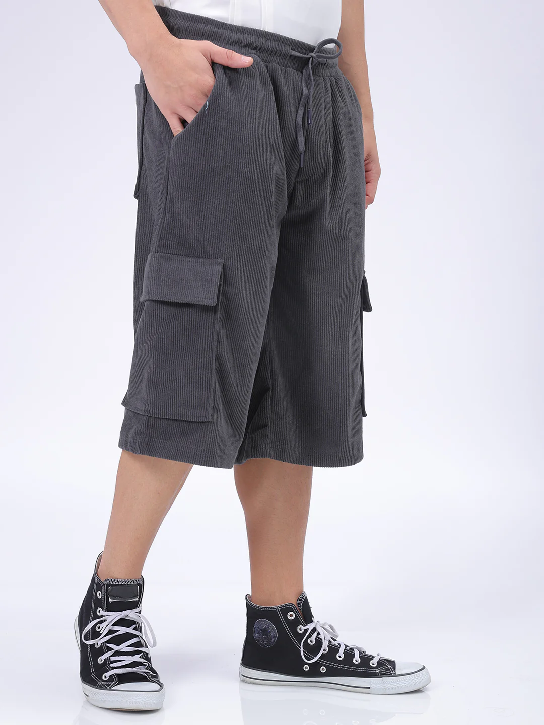 Men's Dark Grey Loose Fit Textured Utility Shorts - Image 4