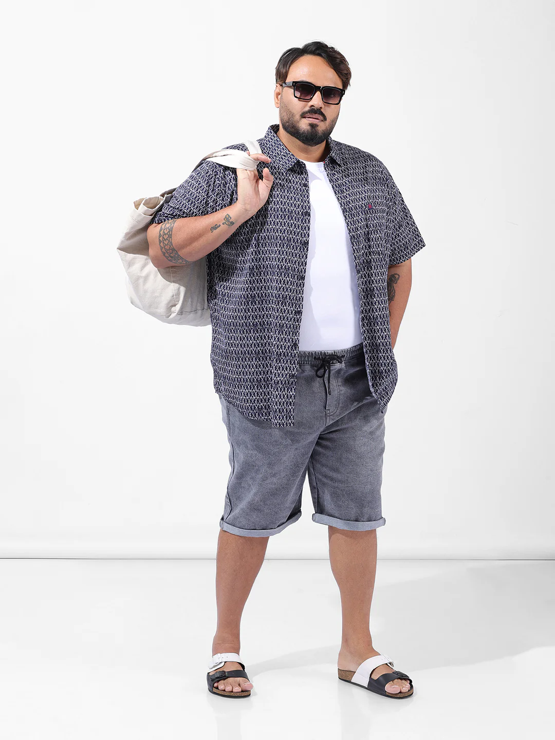 Men's Grey Regular Fit Casual Shorts - Image 6