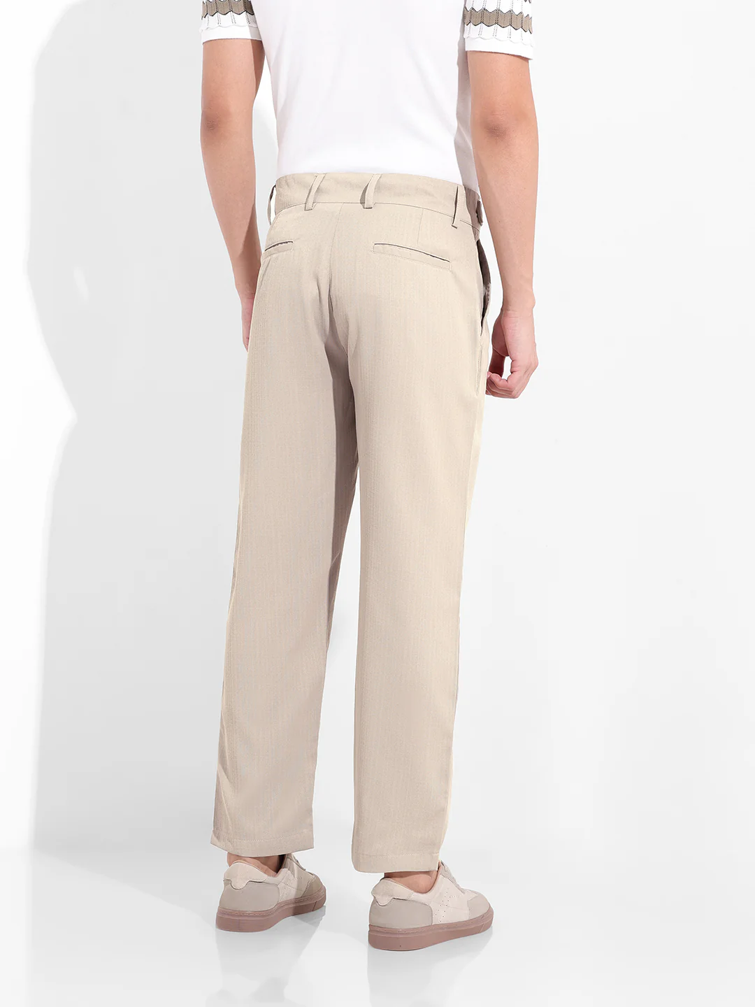 Men's Grey Regular Fit Solid Casual Trouser - Image 4
