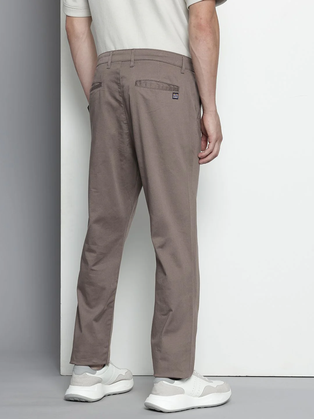 Men's Platinum Grey Regular Fit Solid Casual Chinos - Image 4