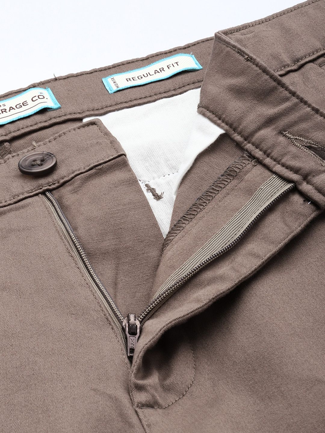 Men's Platinum Grey Regular Fit Solid Casual Chinos - Image 7