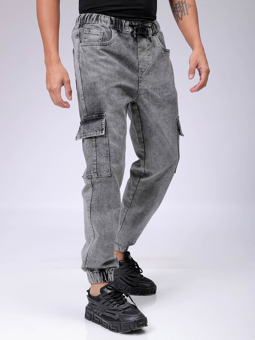 Men's Grey Regular Fit Solid Street Wear Jeans - Image 4