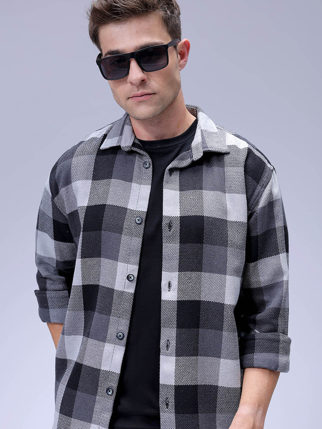 Men's Grey Relaxed Fit Checkered Casual Shirt - Image 2