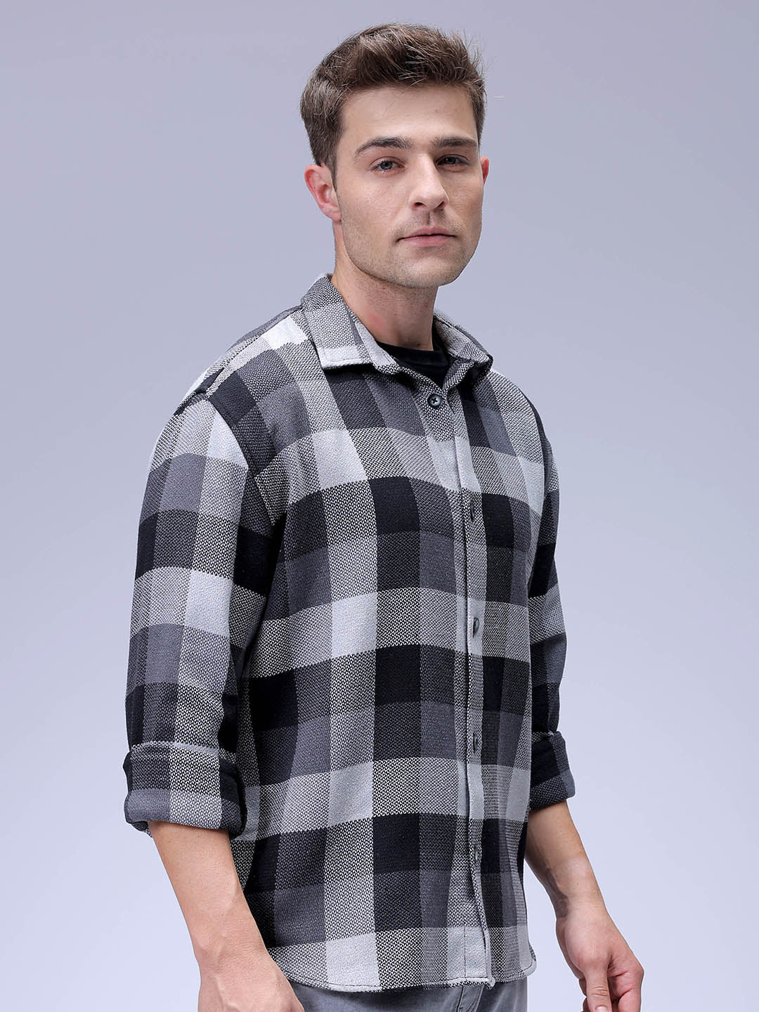 Men's Grey Relaxed Fit Checkered Casual Shirt - Image 4