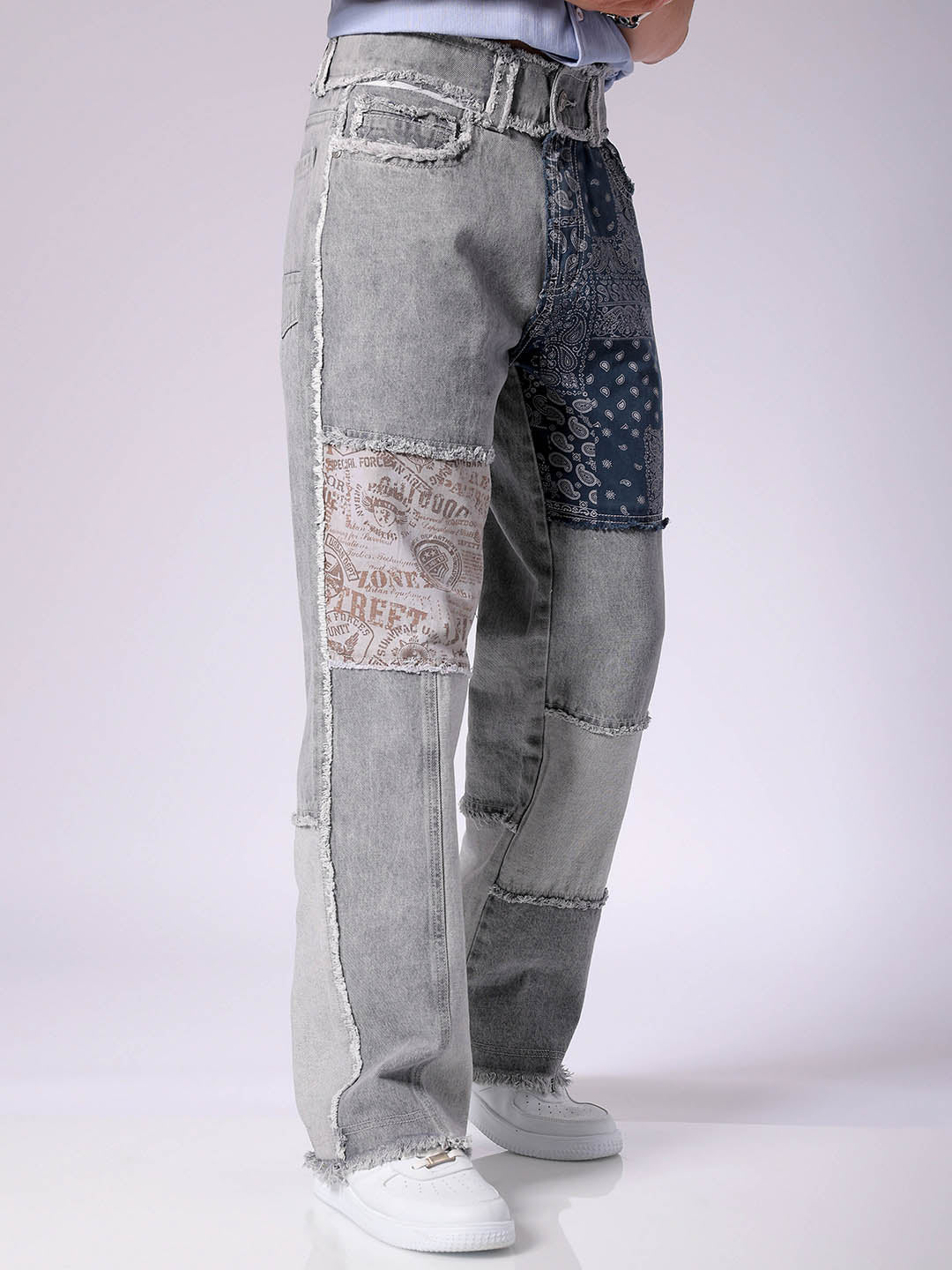 Men's Grey Relaxed Fit Colourblocked Casual Jeans - Image 5