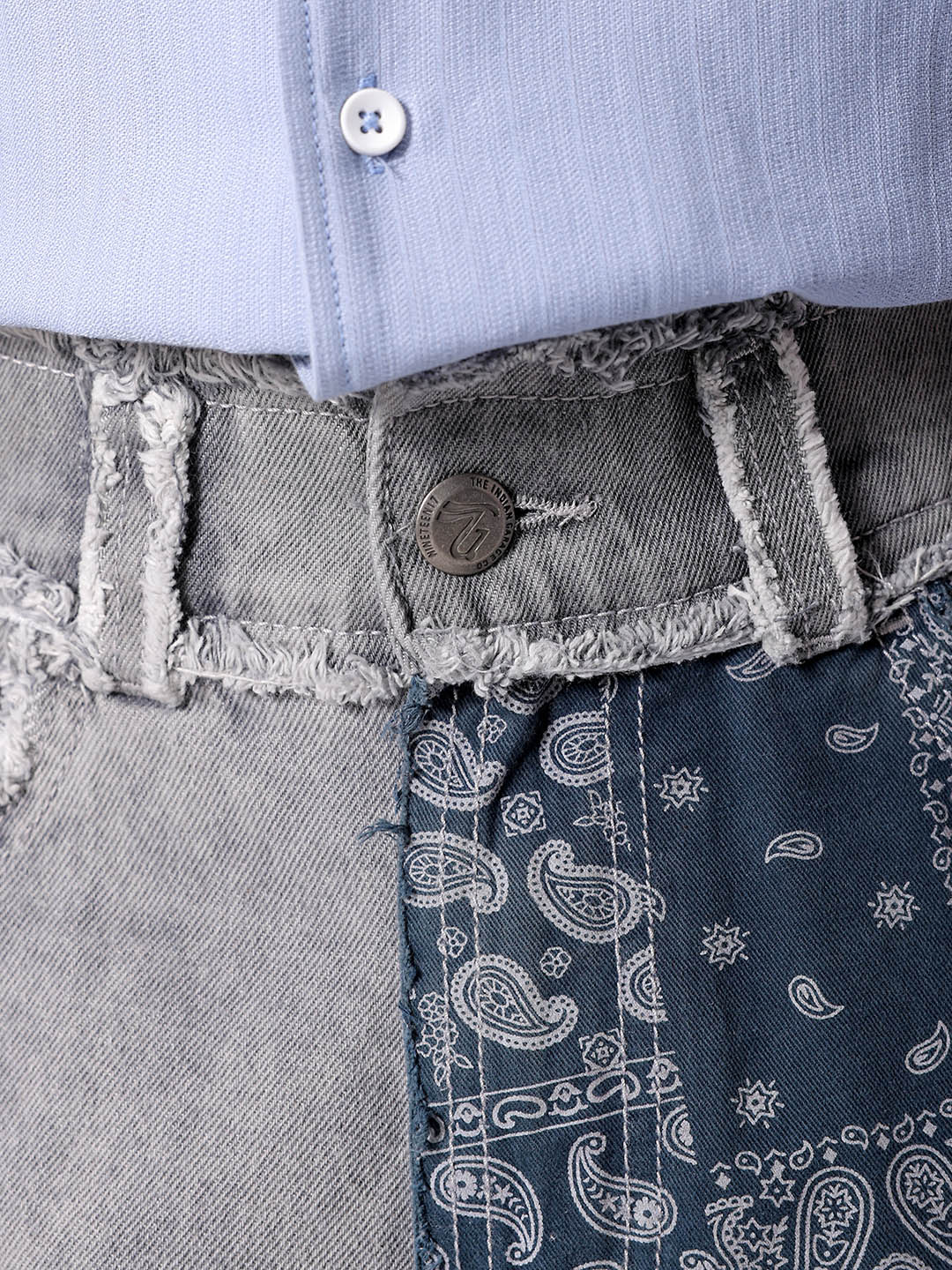 Men's Grey Relaxed Fit Colourblocked Casual Jeans - Image 6