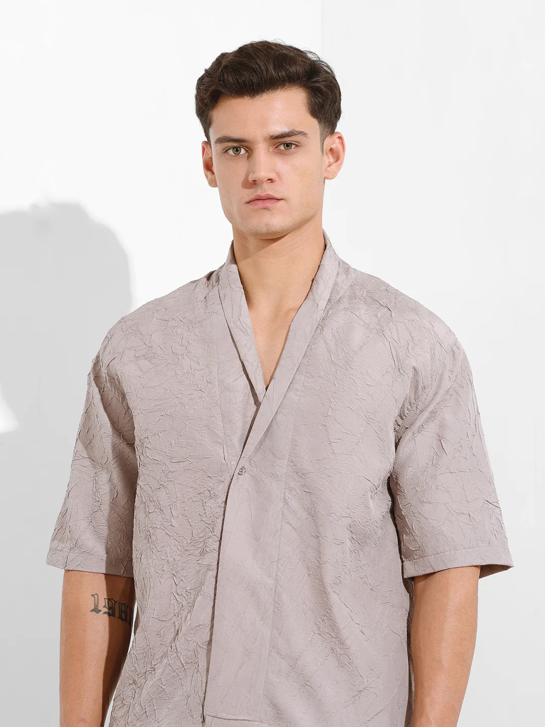 Men's Grey Relaxed Fit Textured Party Wear Shirt - Image 5