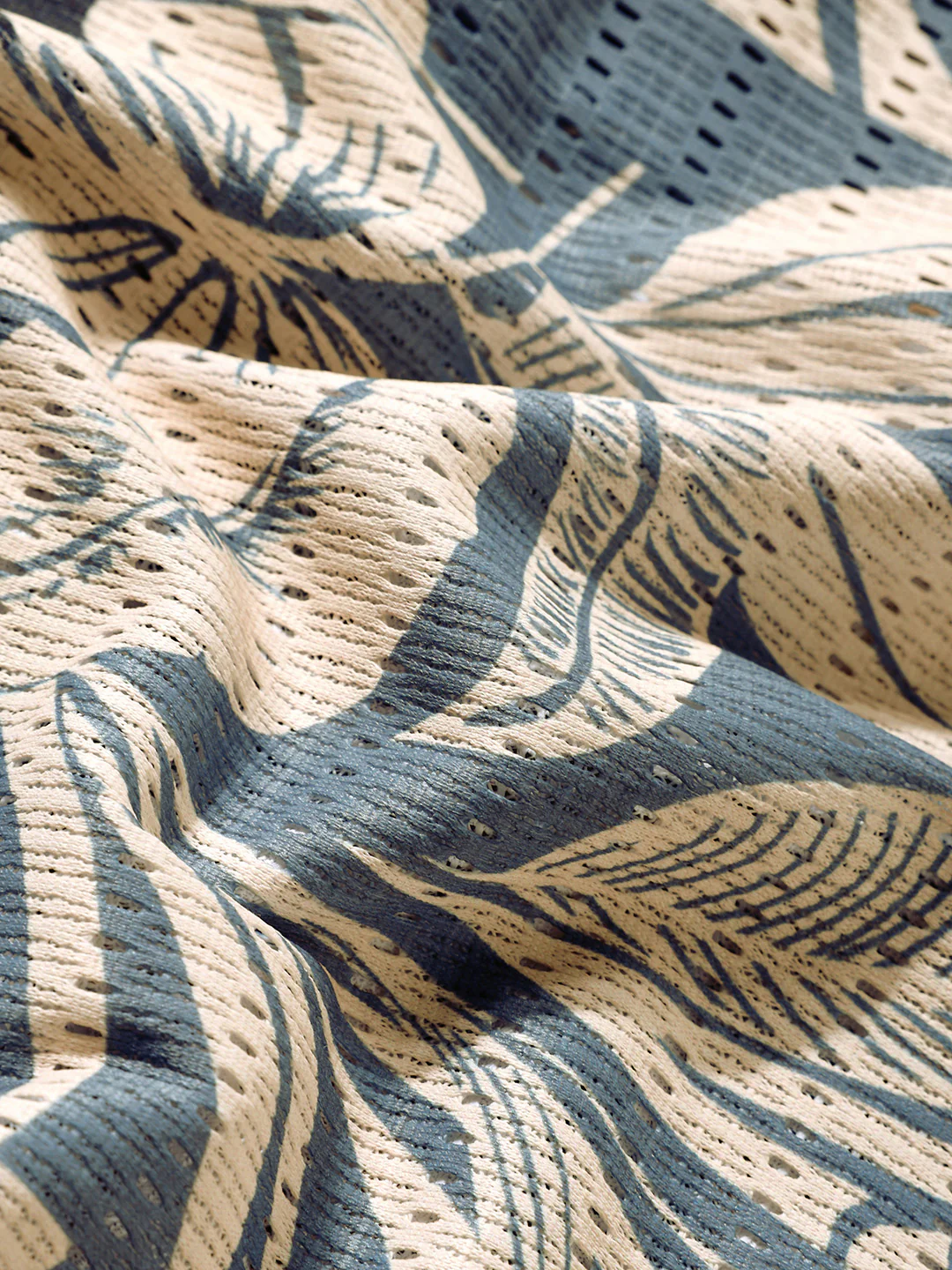 Men's Grey Relaxed Fit Printed Resort Shirt - Image 7