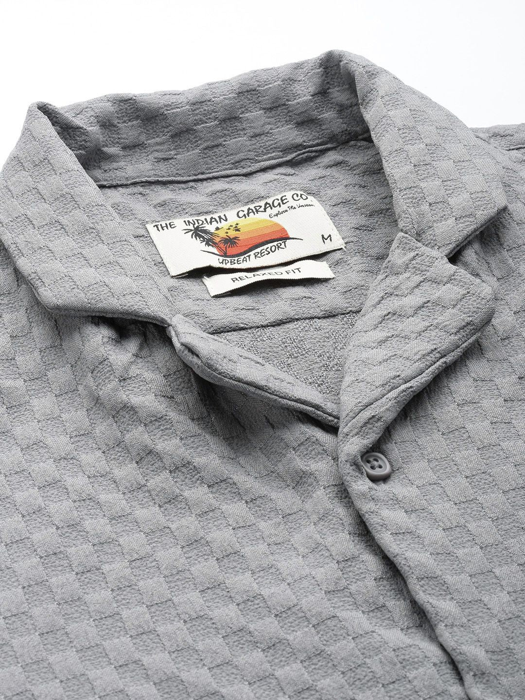 Men's Grey Relaxed Fit Solid Textured Shirt - Image 5