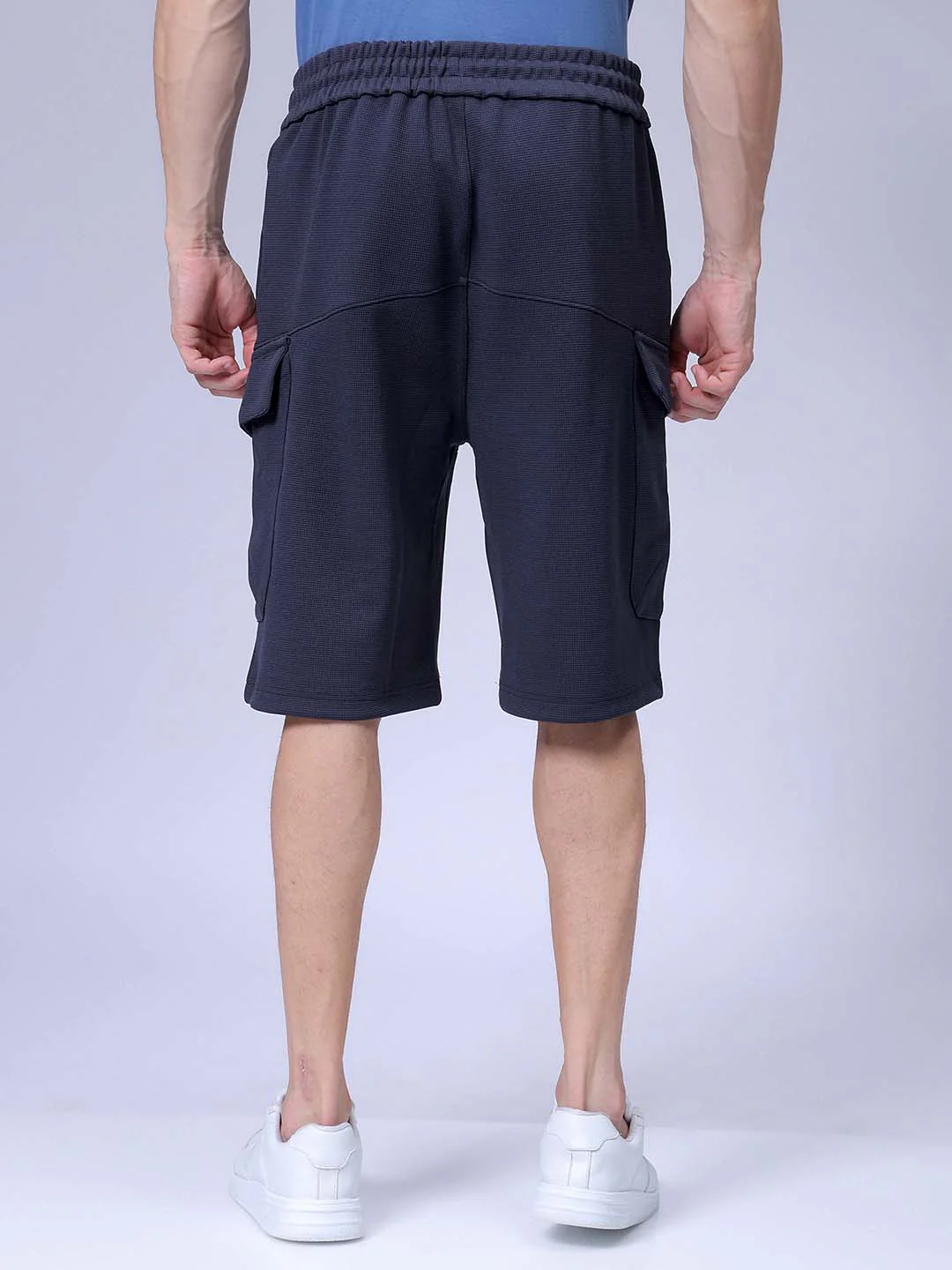 Men's Dark Grey Relaxed Fit Textured Utility Shorts - Image 5