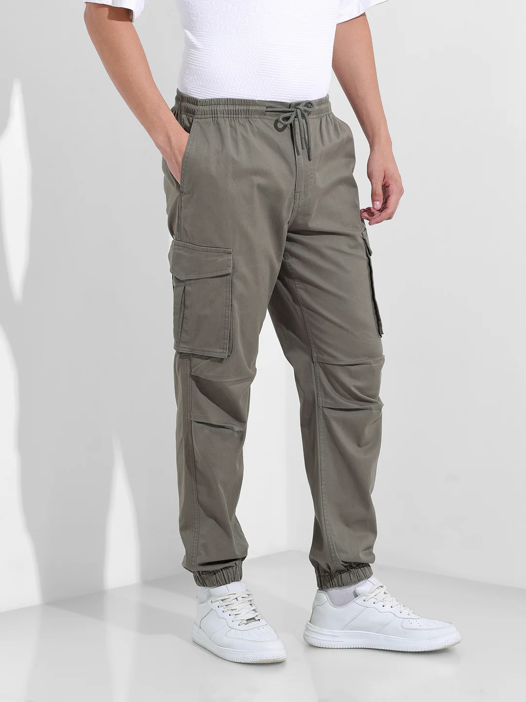 Men's Stone Grey Relaxed Fit Solid Utility Cargo - Image 3