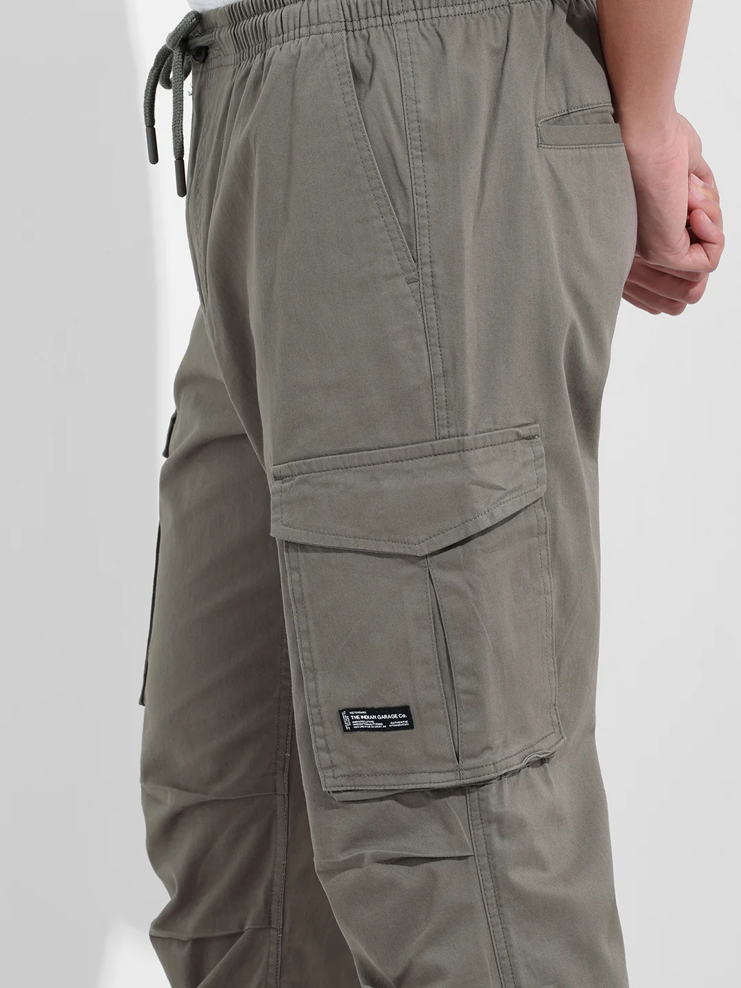 Men's Stone Grey Relaxed Fit Solid Utility Cargo - Image 6