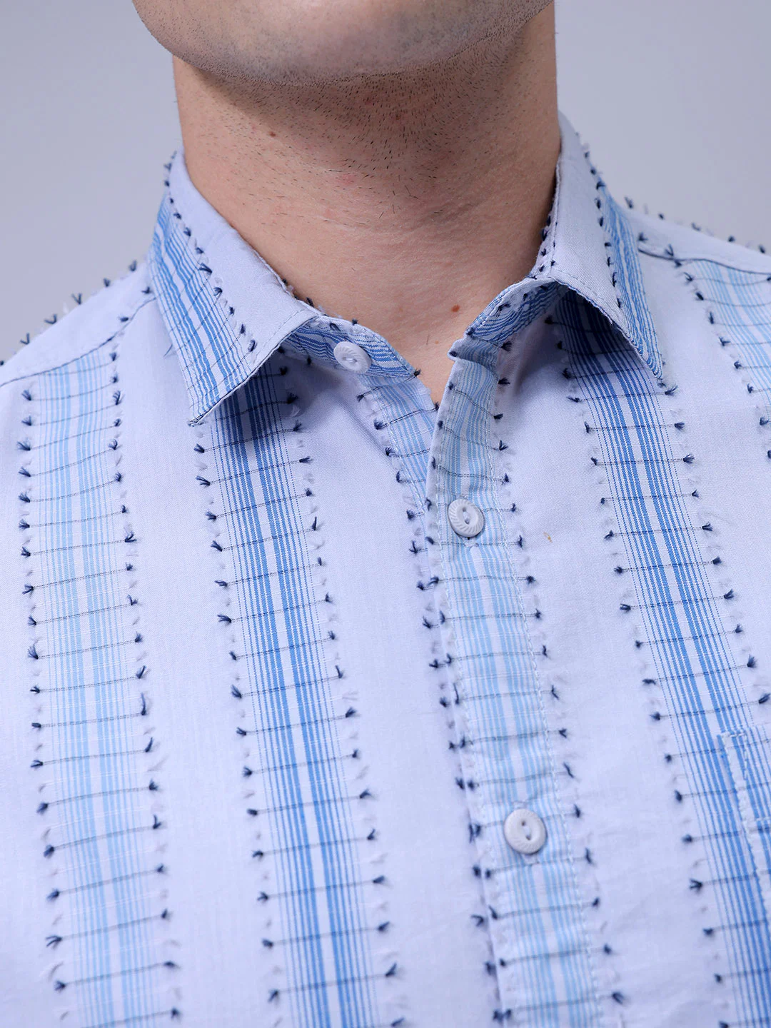 Men's Grey Slim Fit Textured Casual Shirt - Image 3