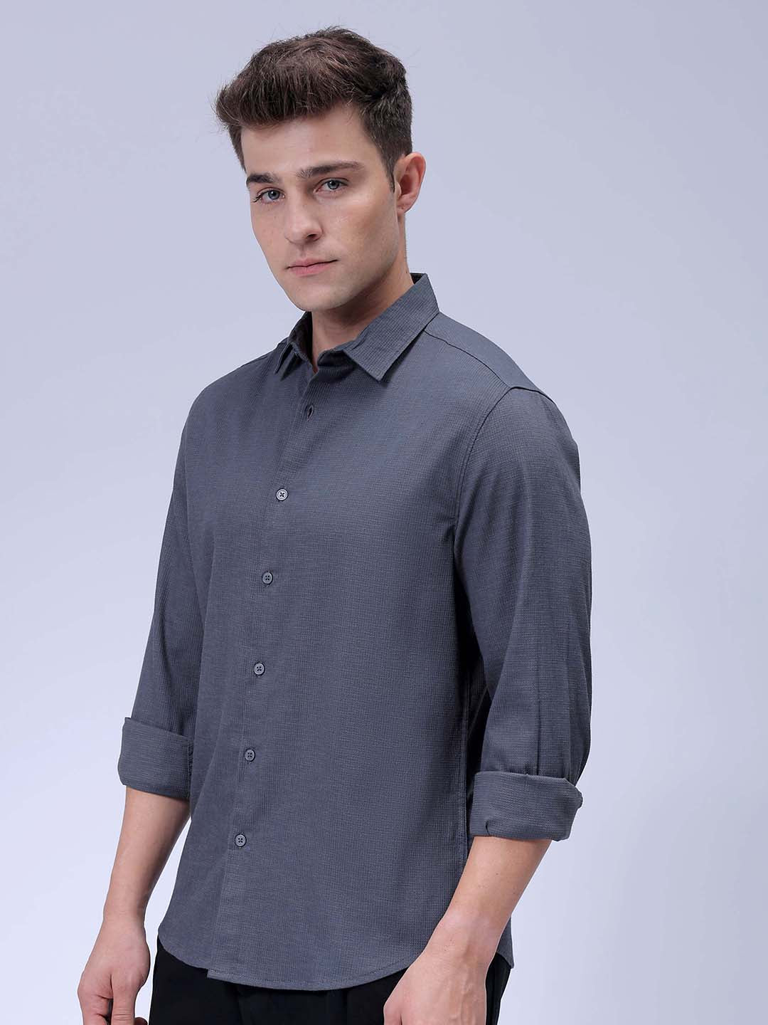 Men's Grey Slim Fit Solid Textured Shirt - Image 2