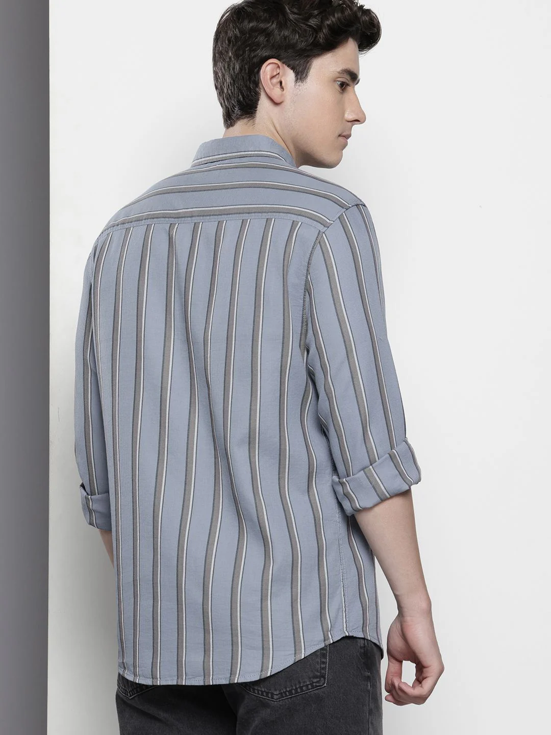 Men's Grey Slim Fit Striped Casual Shirt - Image 4