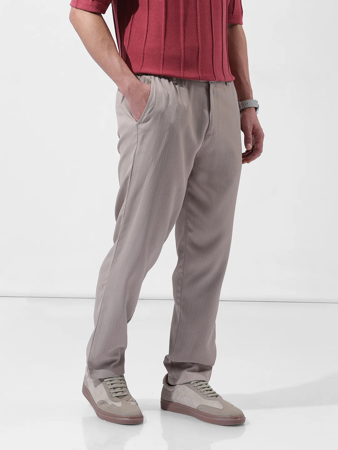 Men's Grey Regular Fit Solid Casual Trouser - Image 3