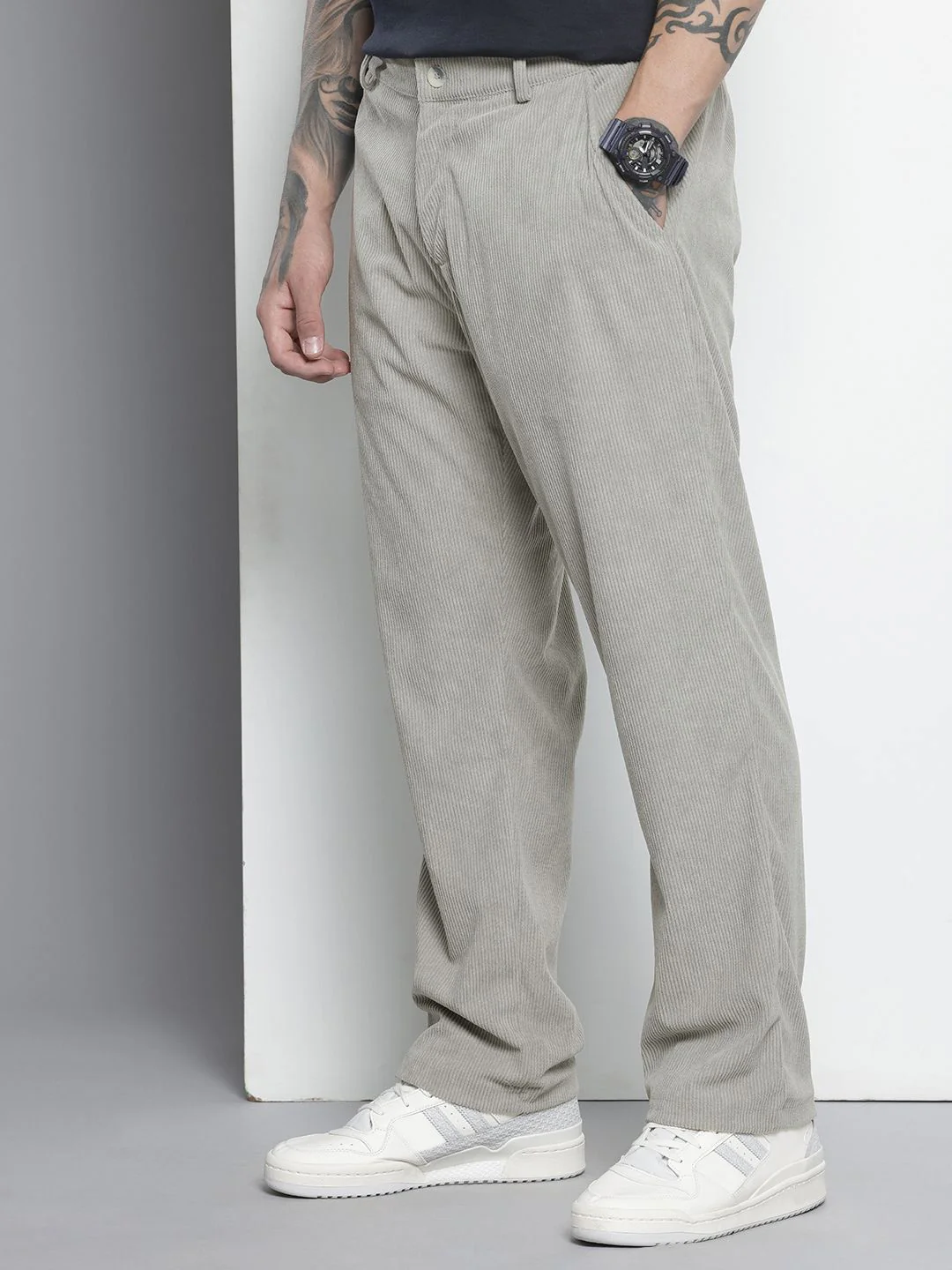 Men's Light Grey Regular Fit Textured Casual Trouser - Image 3