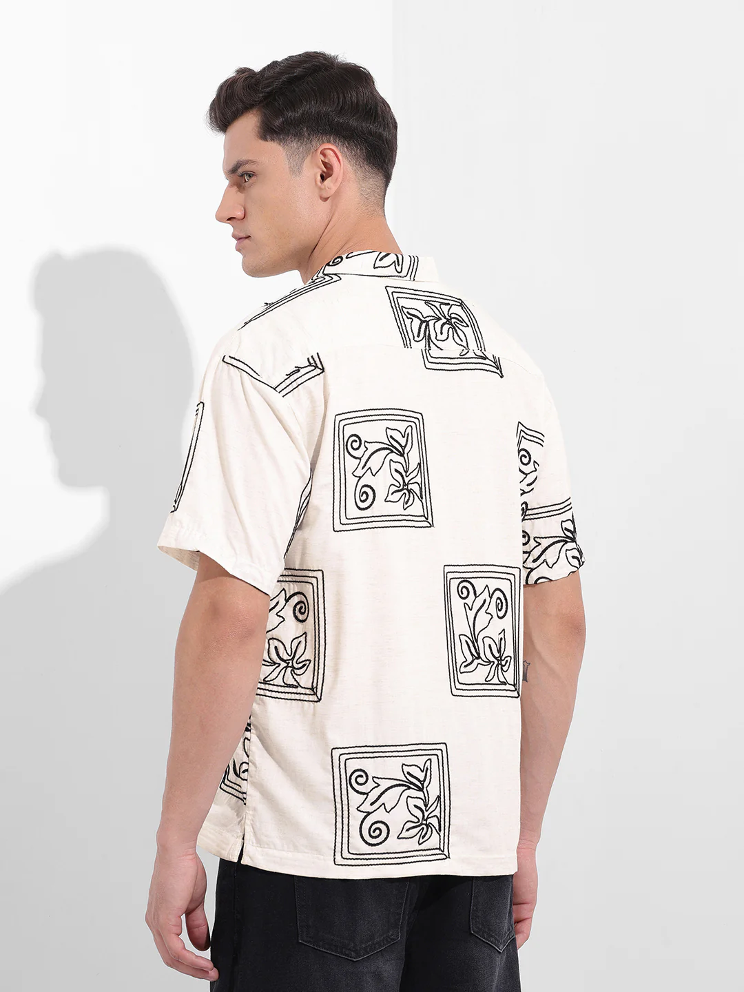 Men's Beige Relaxed Fit Textured Embroidered Shirt - Image 5