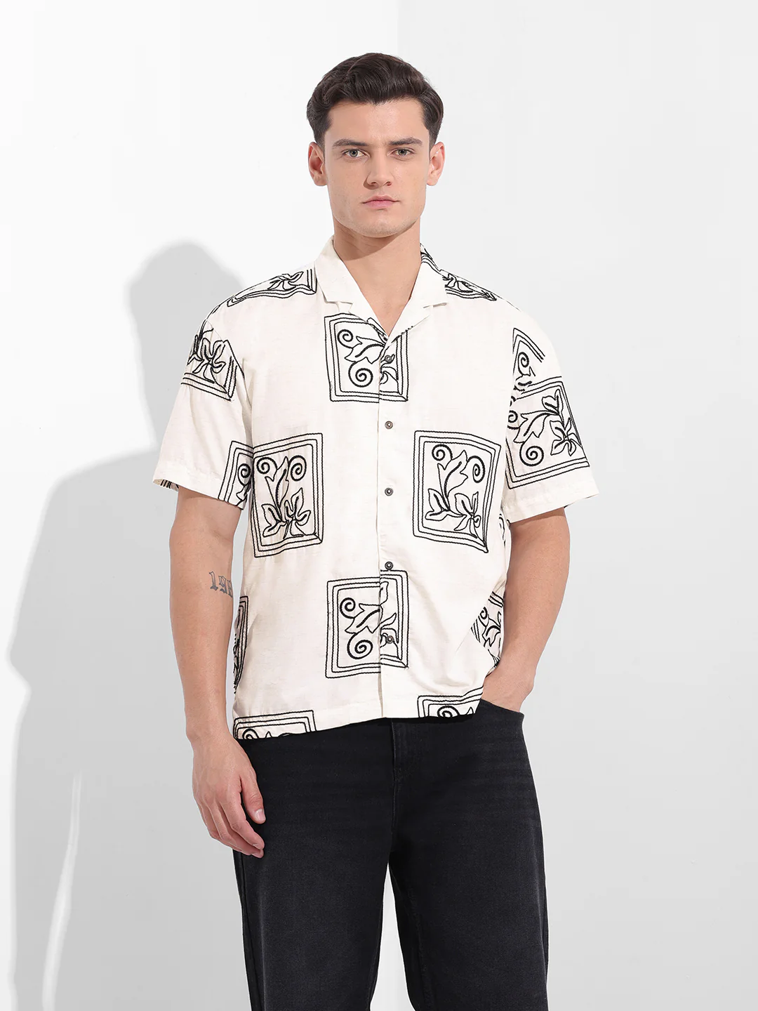 Men's Beige Relaxed Fit Textured Embroidered Shirt - Image 8