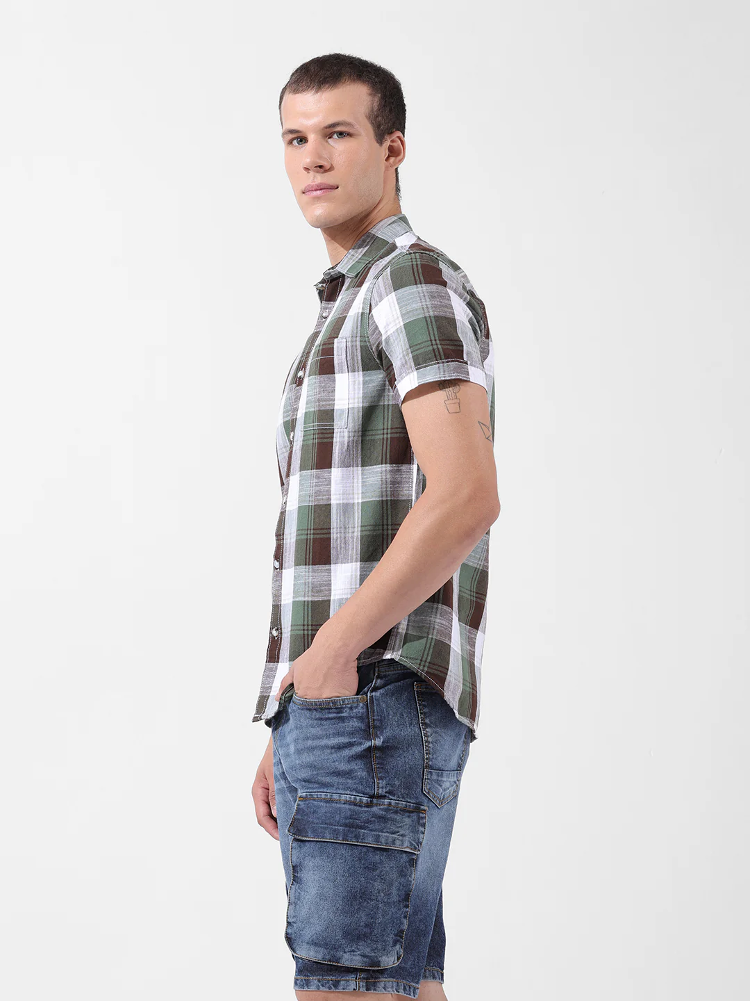 Men's Green Slim Fit Checked Casual Shirt - Image 4