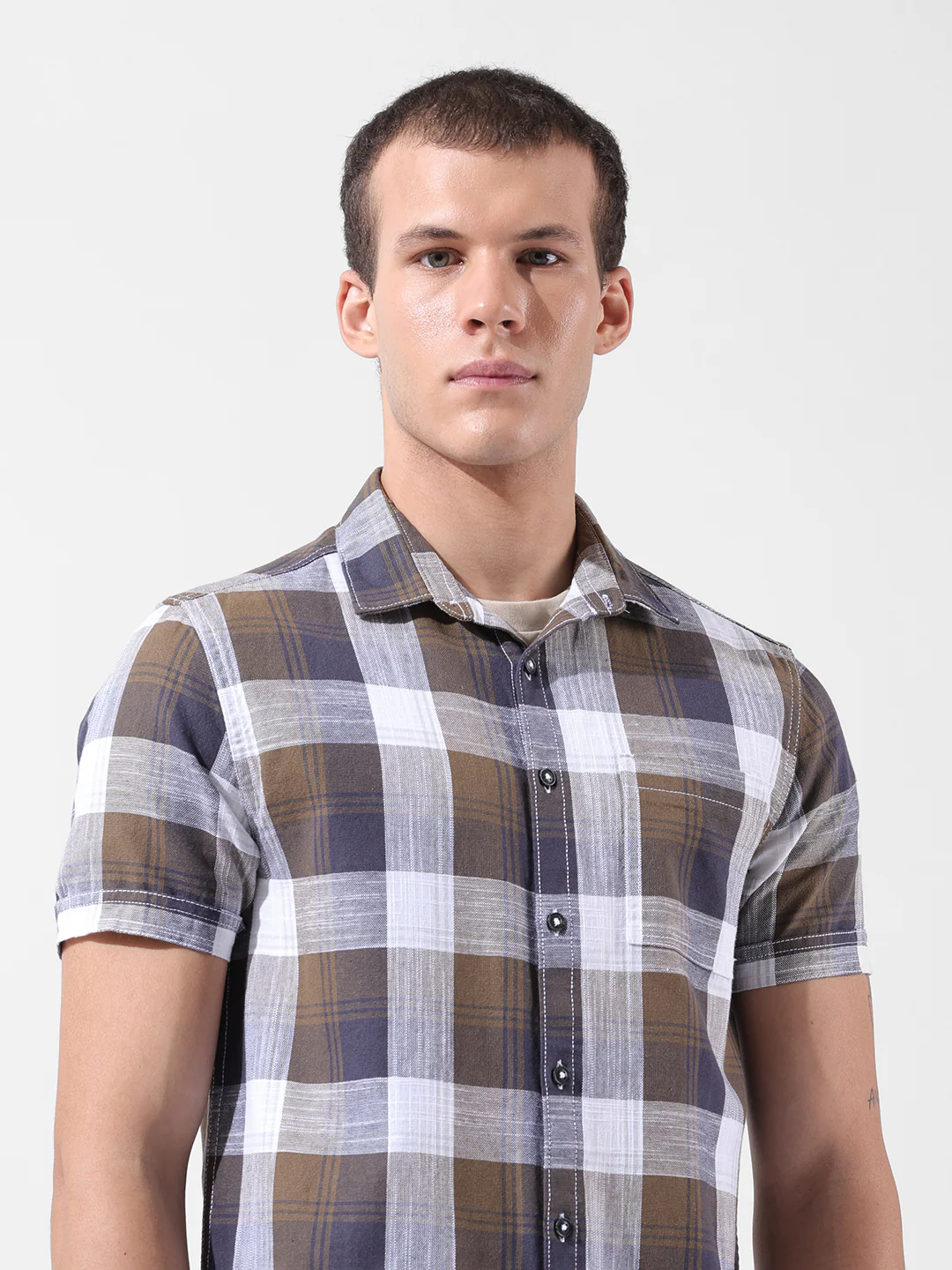 Men's Khaki Slim Fit Checked Casual Shirt - Image 6