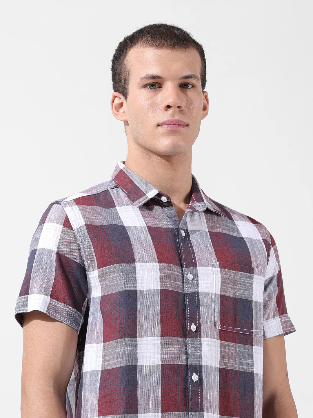 Men's Maroon Slim Fit Checked Casual Shirt - Image 6