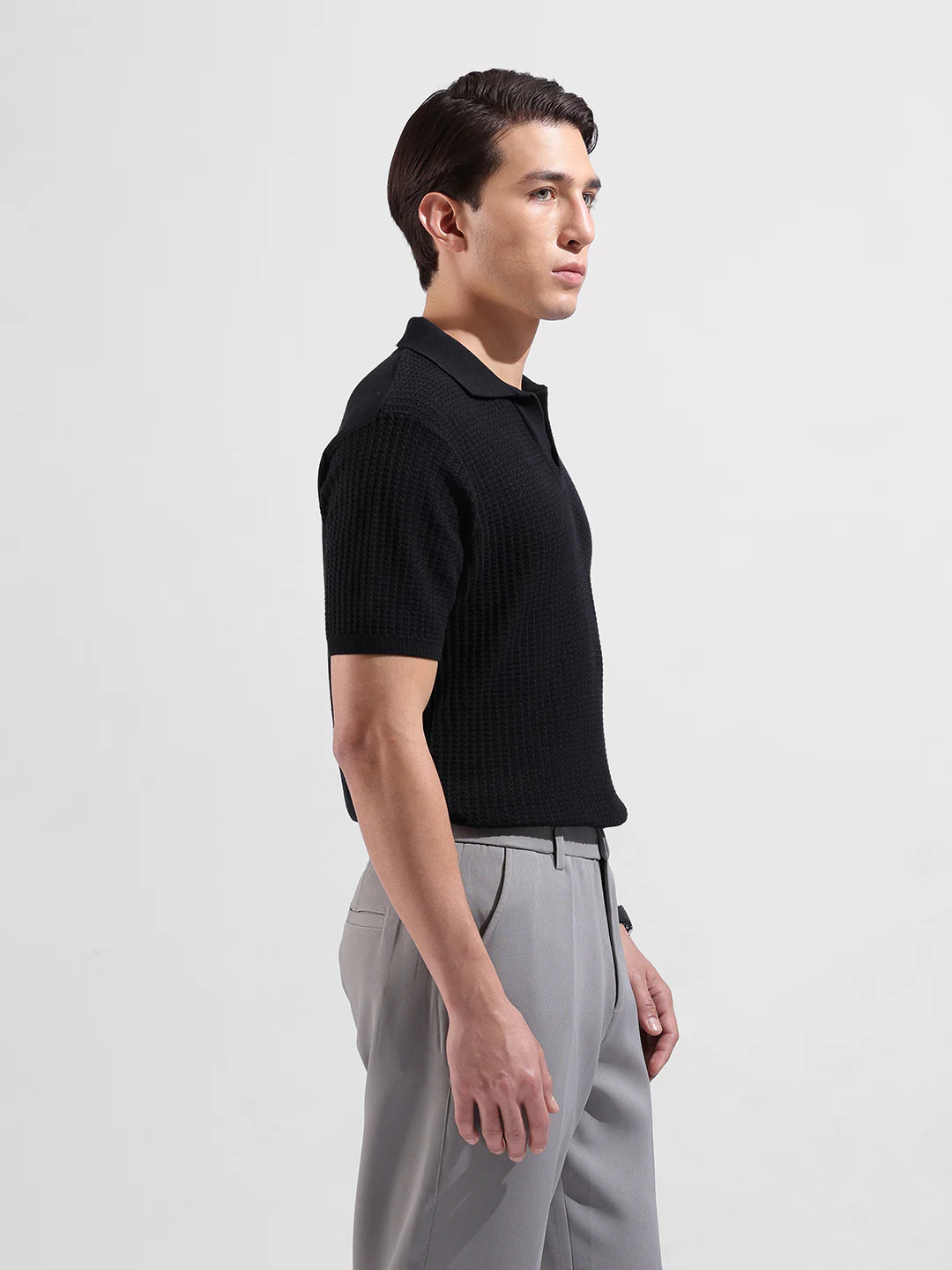 Men's Black Slim Fit Solid Flat Knit T-Shirt - Image 5